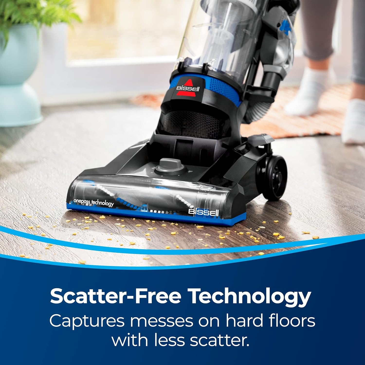Bissell CleanView Upright Vacuum with Active Extension Wand, XL 2L Dirt Tank Capacity, Powerful Suction & OnePass Technology for Carpets & Hard Floors, 3536(Black/Cobalt Blue)